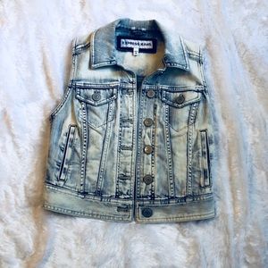 EXPRESS - Light Wash Denim Vest